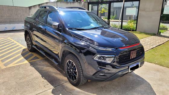 FIAT TORO 2.0 16V TURBO DIESEL ULTRA 4WD AT9